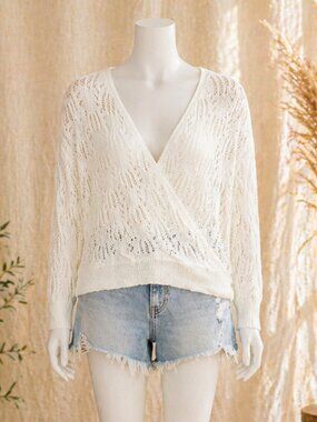 Cupshe White Crochet Knit Wrap Sweater Top Size M NWT Boho Lightweight